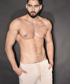 Short Deportivo Beige Battysta – Estilo neutro y rendimiento sin límites